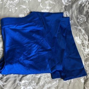 Pink Victoria’s Secret blue spandex leggings LARGE